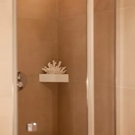 Port Boutique Basen 128 Podczele Lwowska