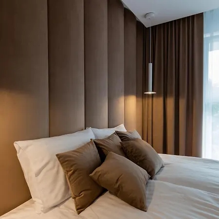 Port Boutique Basen 128 Podczele Lwowska *